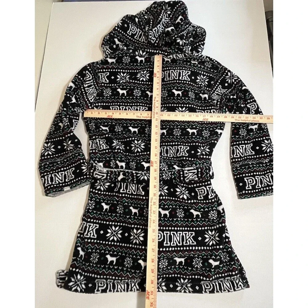 Victoria's Secret Plush Soft PINK Black White Snowflake Reversible Bathrobe XS S
